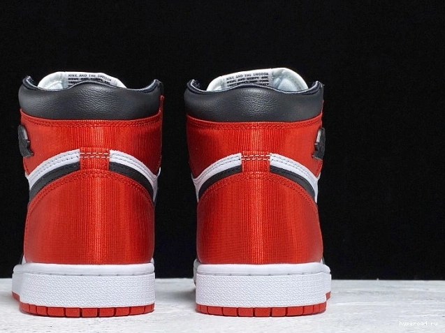 CD0461-016 High Black Jordan Satin 1 Retro Air Toe 1015